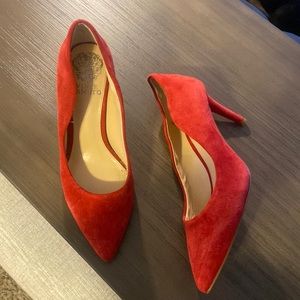 Red suede Vince Camuto 3 inch heels!!! 👠